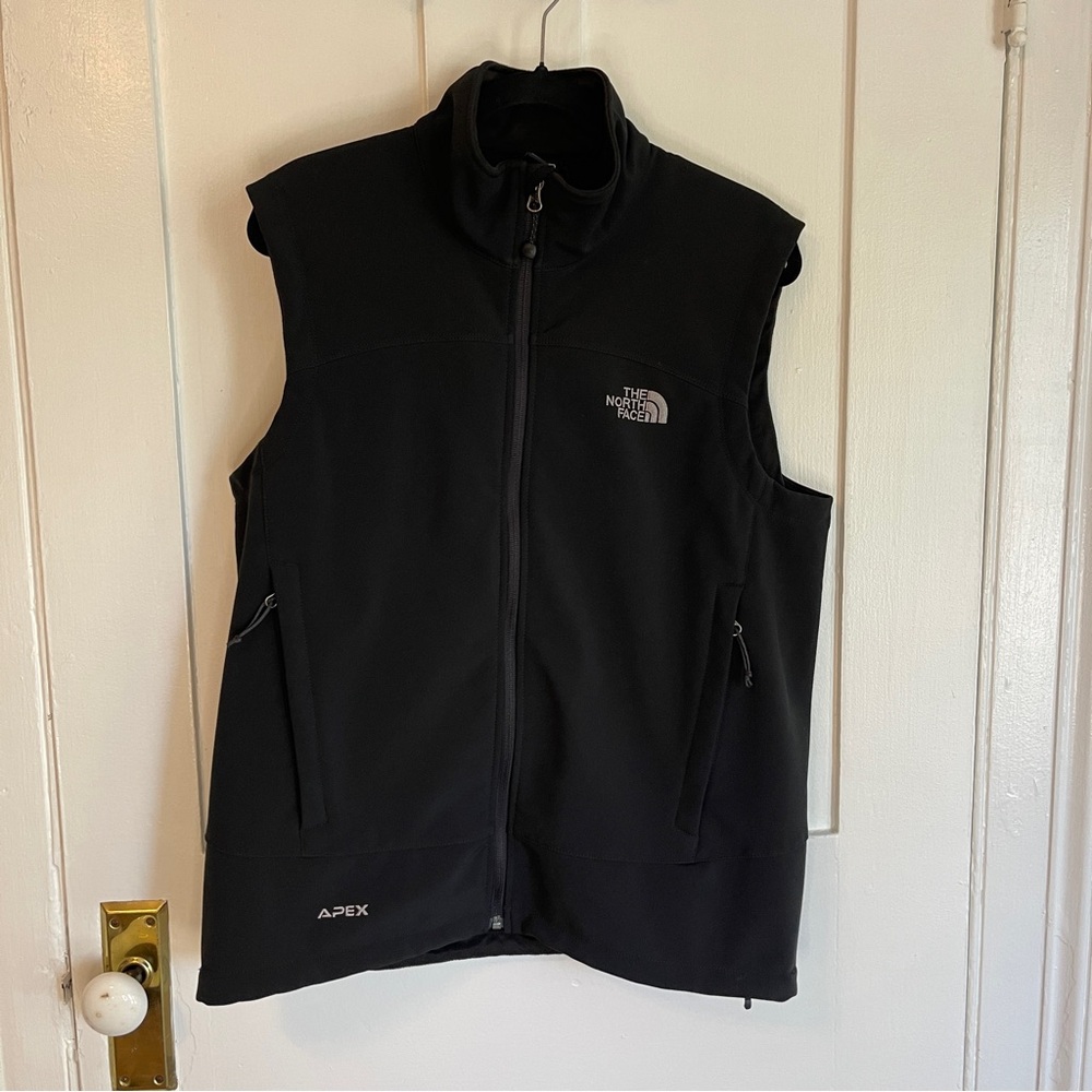The North Face Men's Vest. Black. Size Medium M